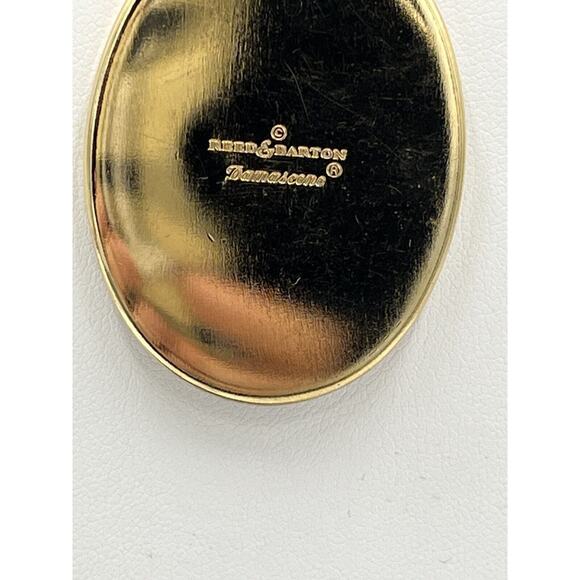 Reed & Barton Damascene Orange flowers Oval Pendant Gold Tone Necklace - Picture 8 of 13